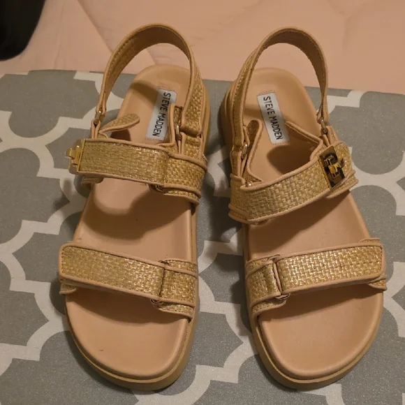 Steve Madden Mona Raffia Sandals - Picture 1 of 4